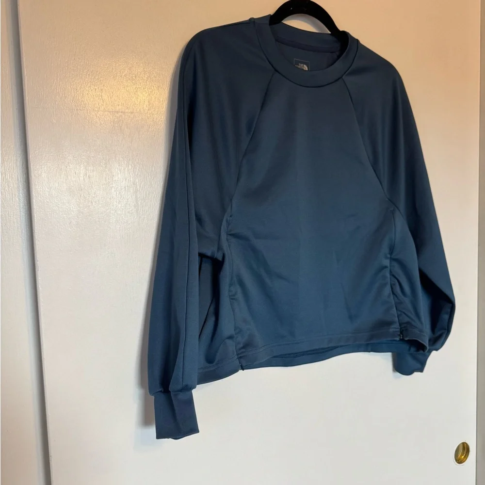 The North Face Women's‎ Blue Crewneck